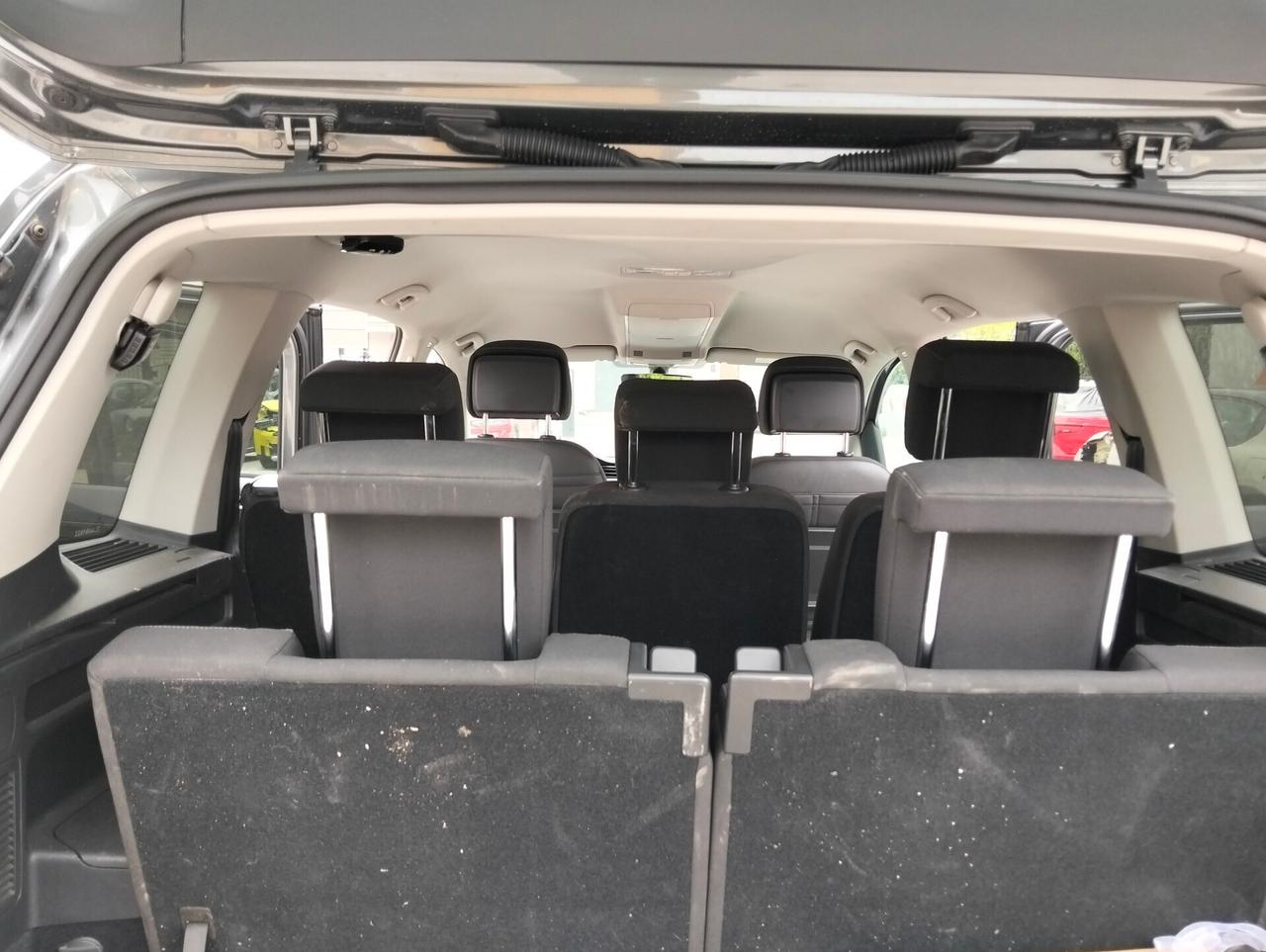 Volkswagen Touran 1.6 TDI 115 DSG 2018 Motore da Rivedere