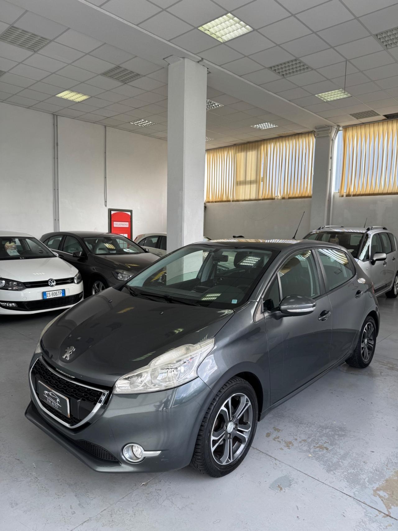 Peugeot 208 1.4 HDi 68 CV 5 porte Active