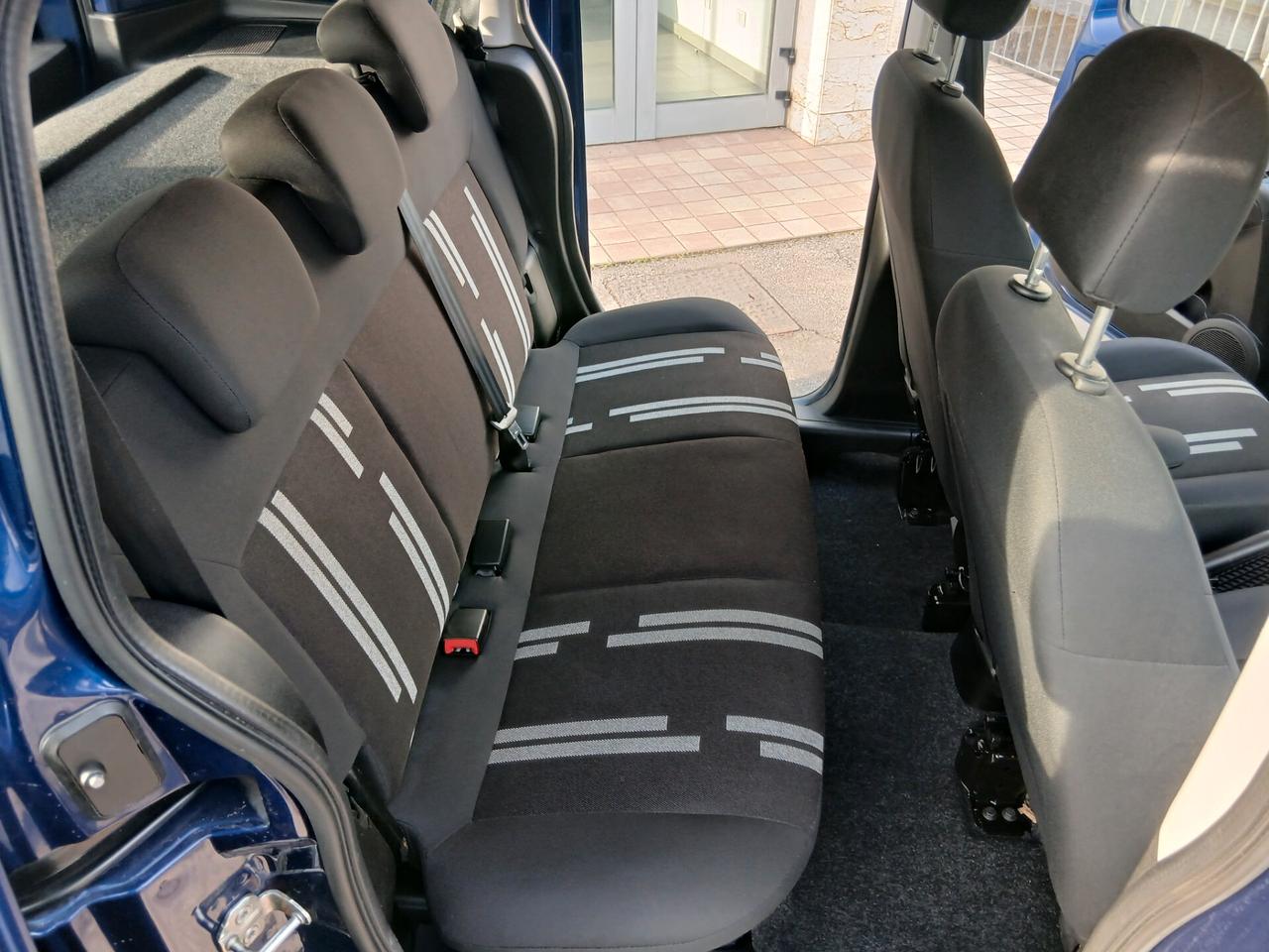 Fiat Fiorino 1.3 MJT 95CV Combi Semivetrato SX (Eu 6)