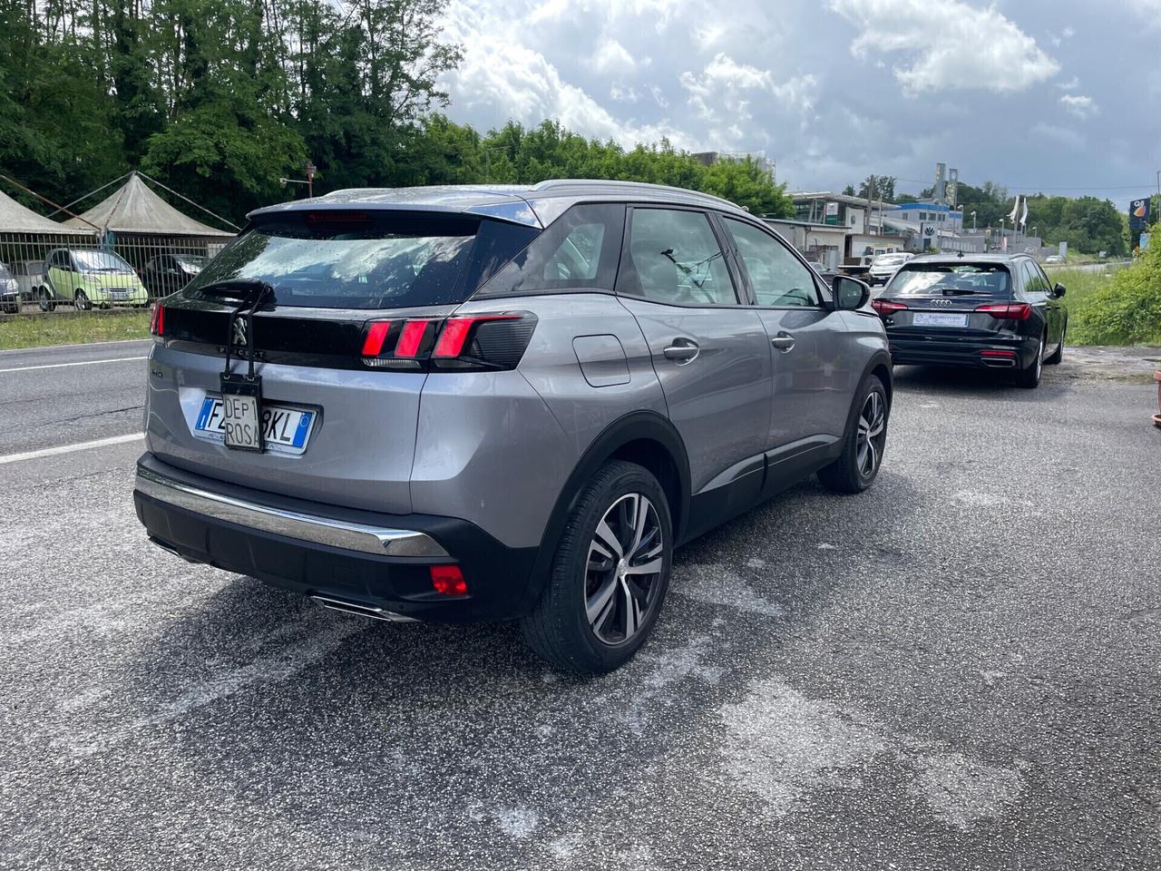 Peugeot 3008 BlueHDi 130 S&S EAT8 Allure
