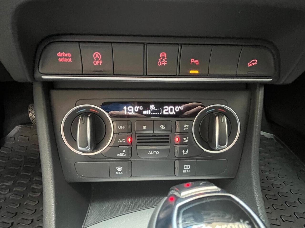 Audi Q3 2.0 TDI 184 CV quattro S tronic Sport S-LINE