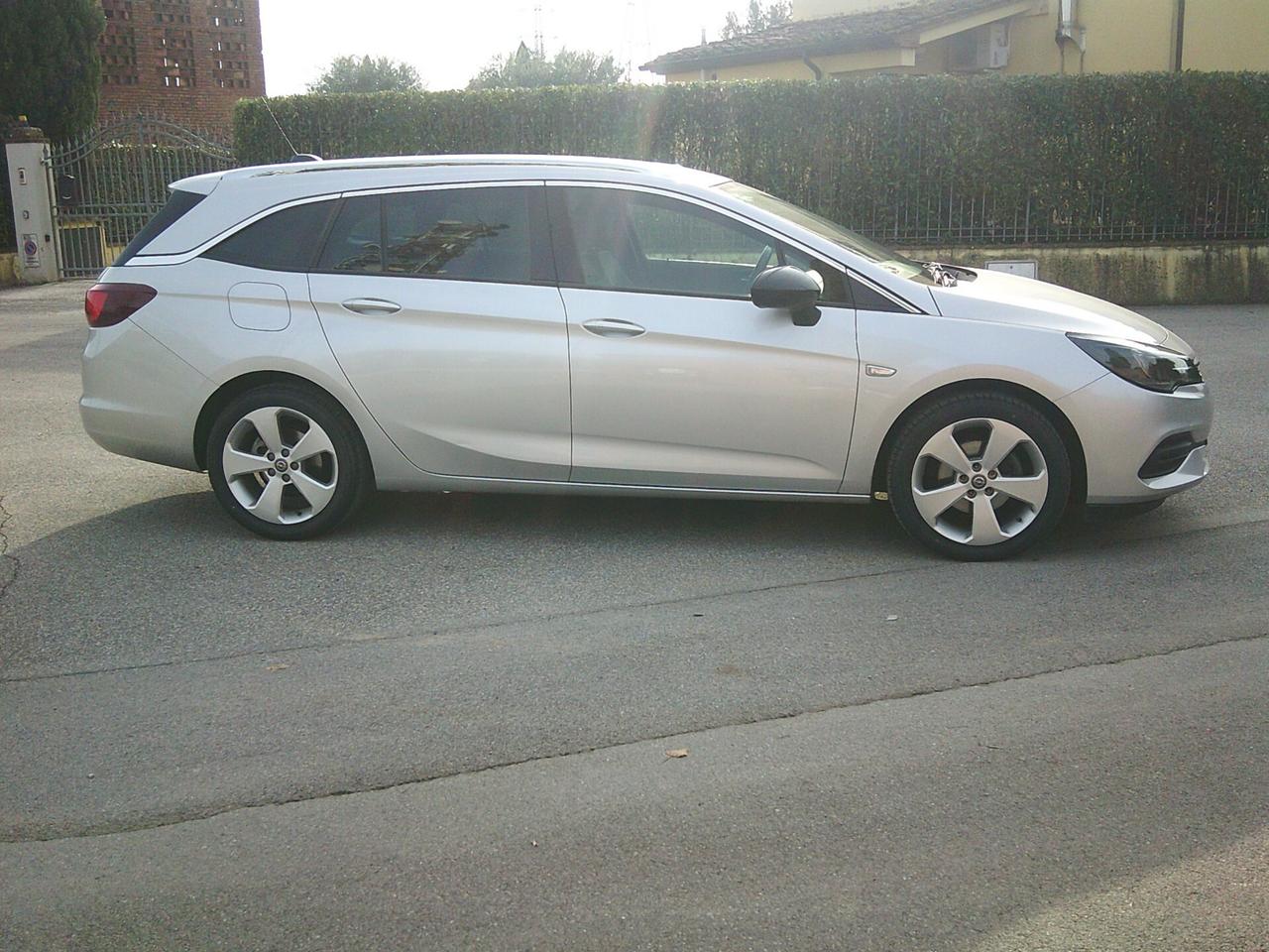 Opel Astra 1.5 CDTI 105 CV S&S Sports Tourer Business Elegance