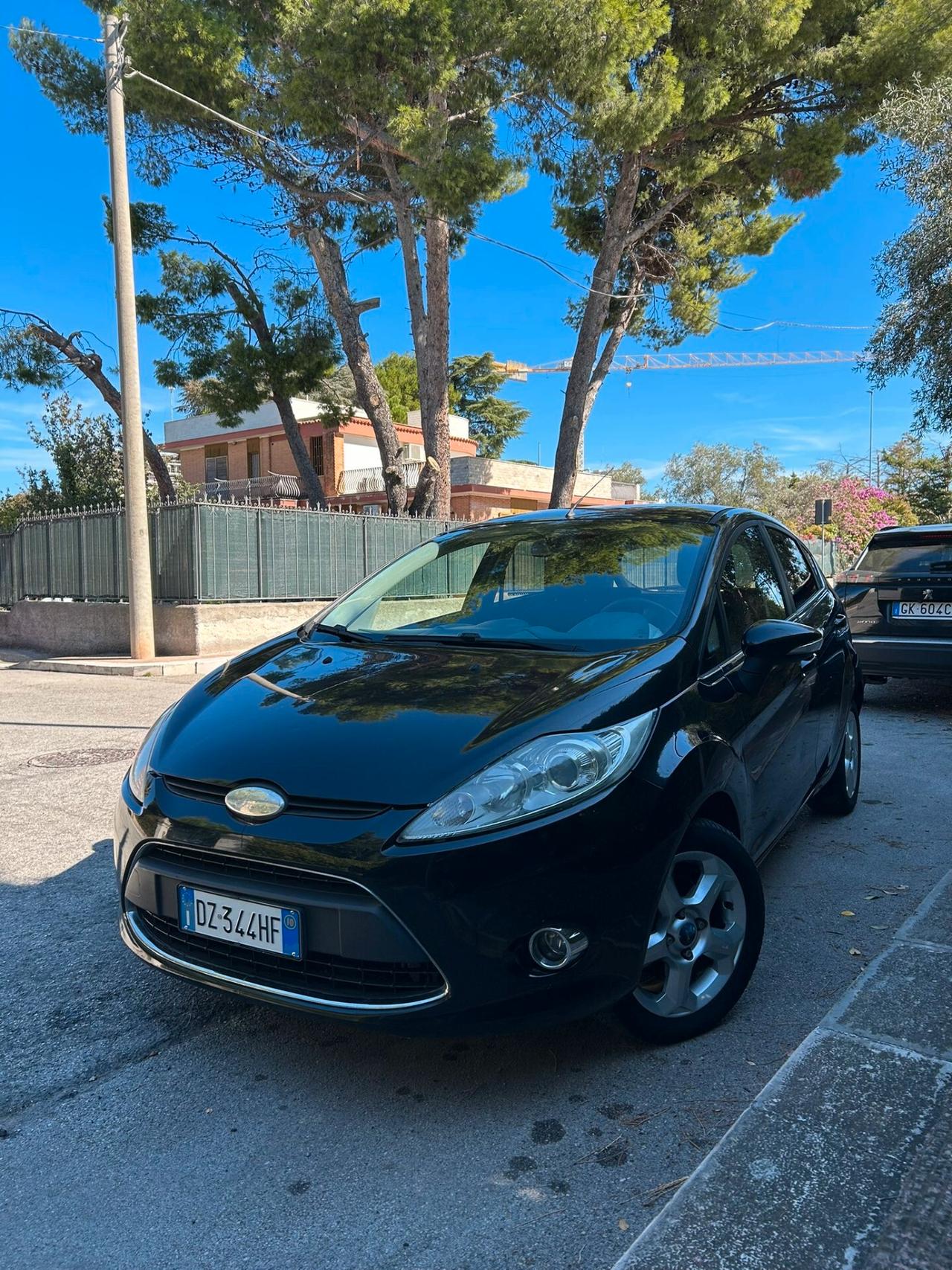 Ford Fiesta 1.4 5 porte Bz.- GPL Titanium