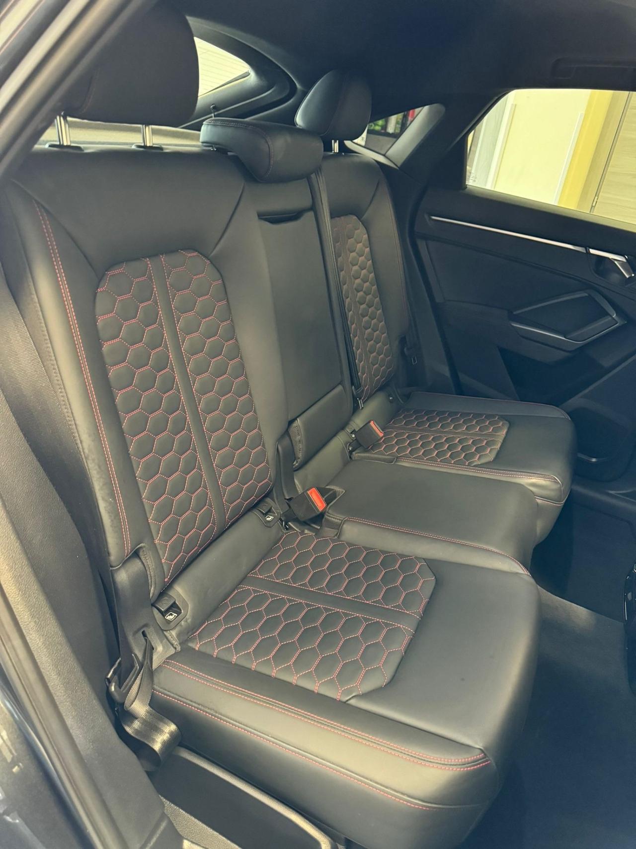 Audi Q3 SPB 45 TFSI quattro S tronic Identity Black