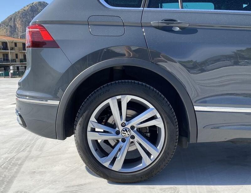 Volkswagen Tiguan R-Line 2.0 TDI 150CV DSG 4MOTION
