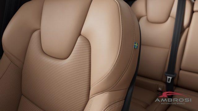 VOLVO XC60 T6 AWD Plug-in hybrid Elettrica/Benzina Ultra Dark