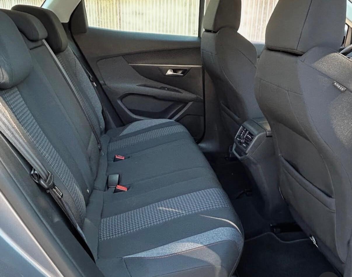 Peugeot 3008 1.5 HDi • 2020 • Perfetta • Garanzia 12 mesi