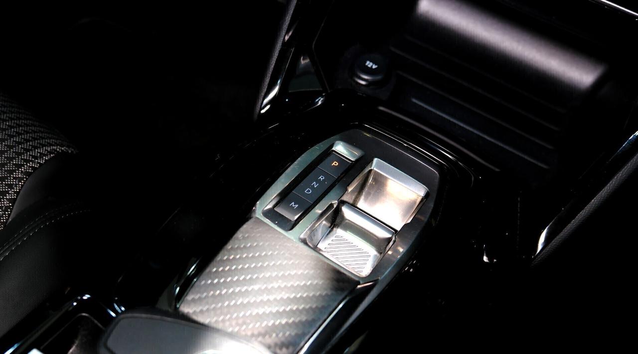 Peugeot 208 1200 T 13 cv Automatica GT Tetto Panoramico