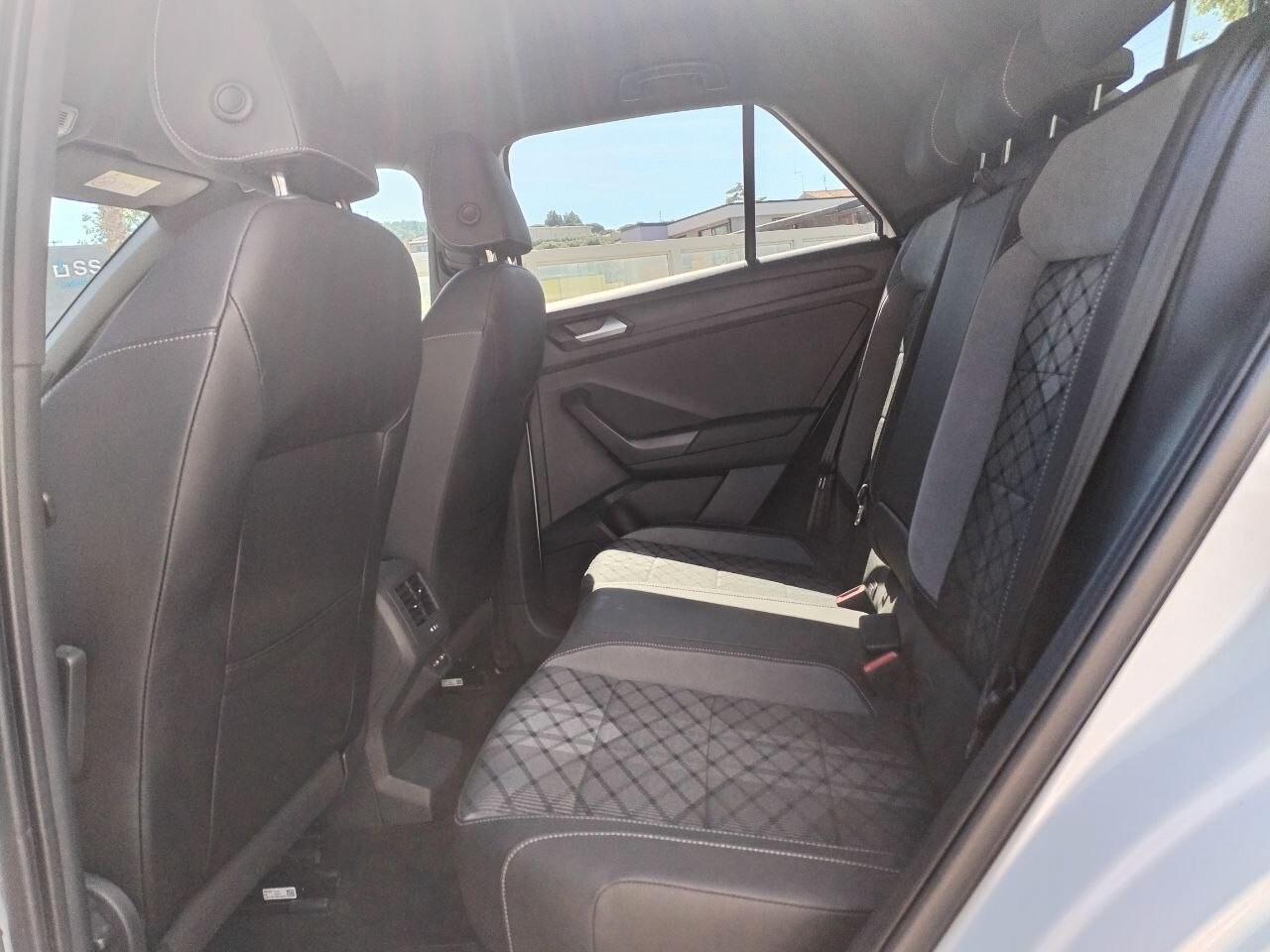 Volkswagen T-Roc 1.5 TSI ACT R-Line