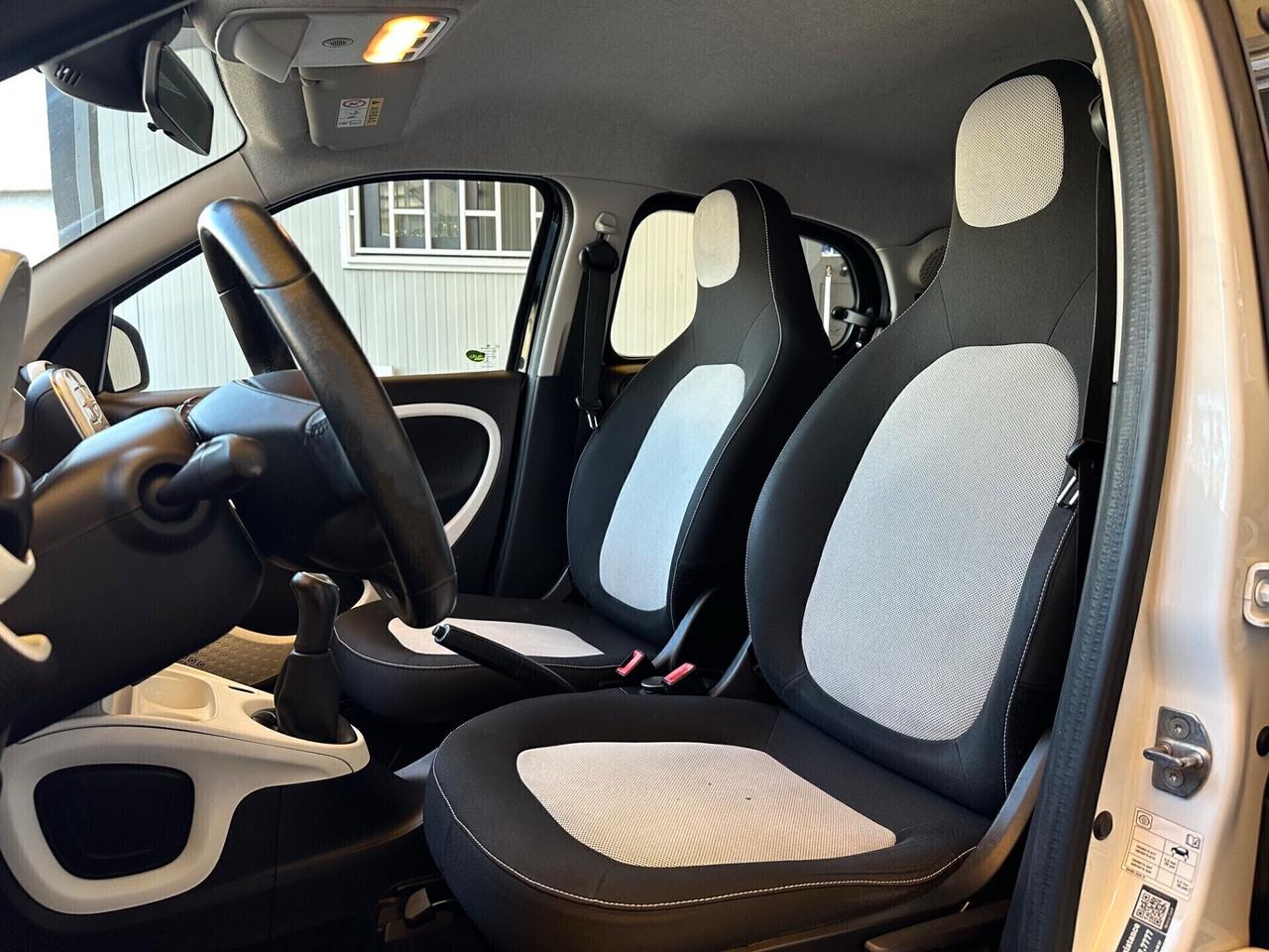 Smart ForFour Passion 1.0 Benzina 71 Cv "Led"