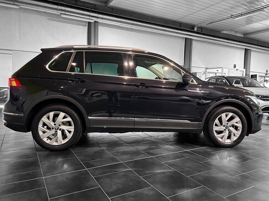 Volkswagen Tiguan 2.0 TDI SCR Elegance DSG
