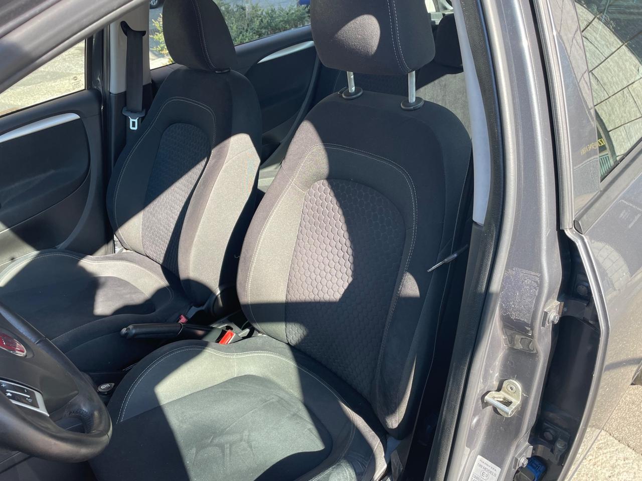 Fiat Punto 1.3 MJT 95 CV 5 porte Lounge/GARANZIA