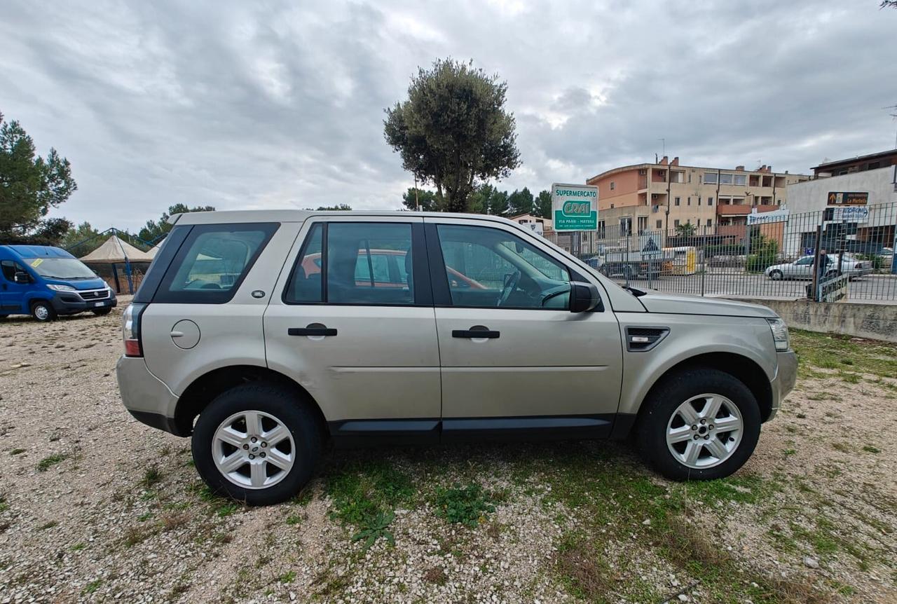 Land Rover Freelander 2.2 TD4 S.W. S