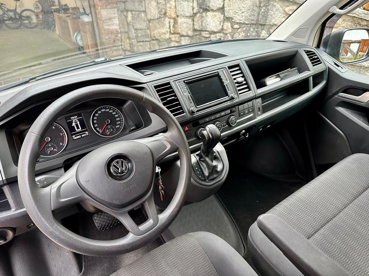 Volkswagen Caravelle 2.0 TDI 204CV DSG PL Cruise