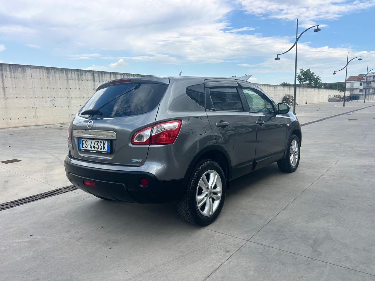 Nissan Qashqai 1.5 dCi DPF Tekna