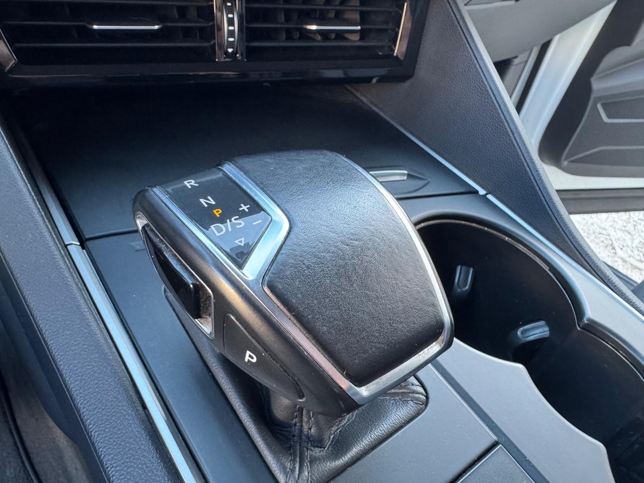 Vw Touareg 3.0 V6 TDI - CERCHI 20 - 2021