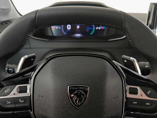 Peugeot 208 Hybrid 100 e-DCS6 Allure