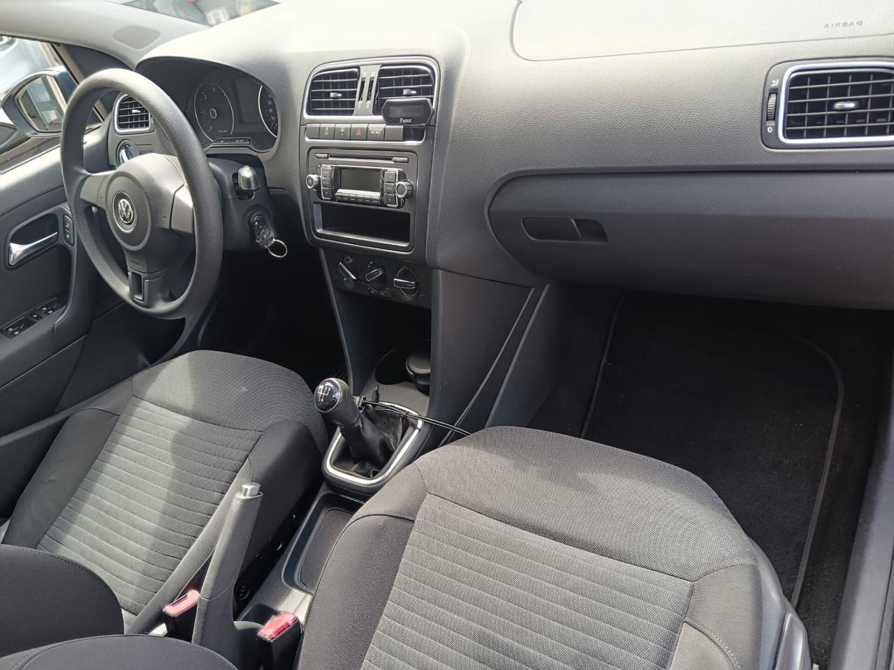 Volkswagen Polo 1.2 TDIComfortline - 2013