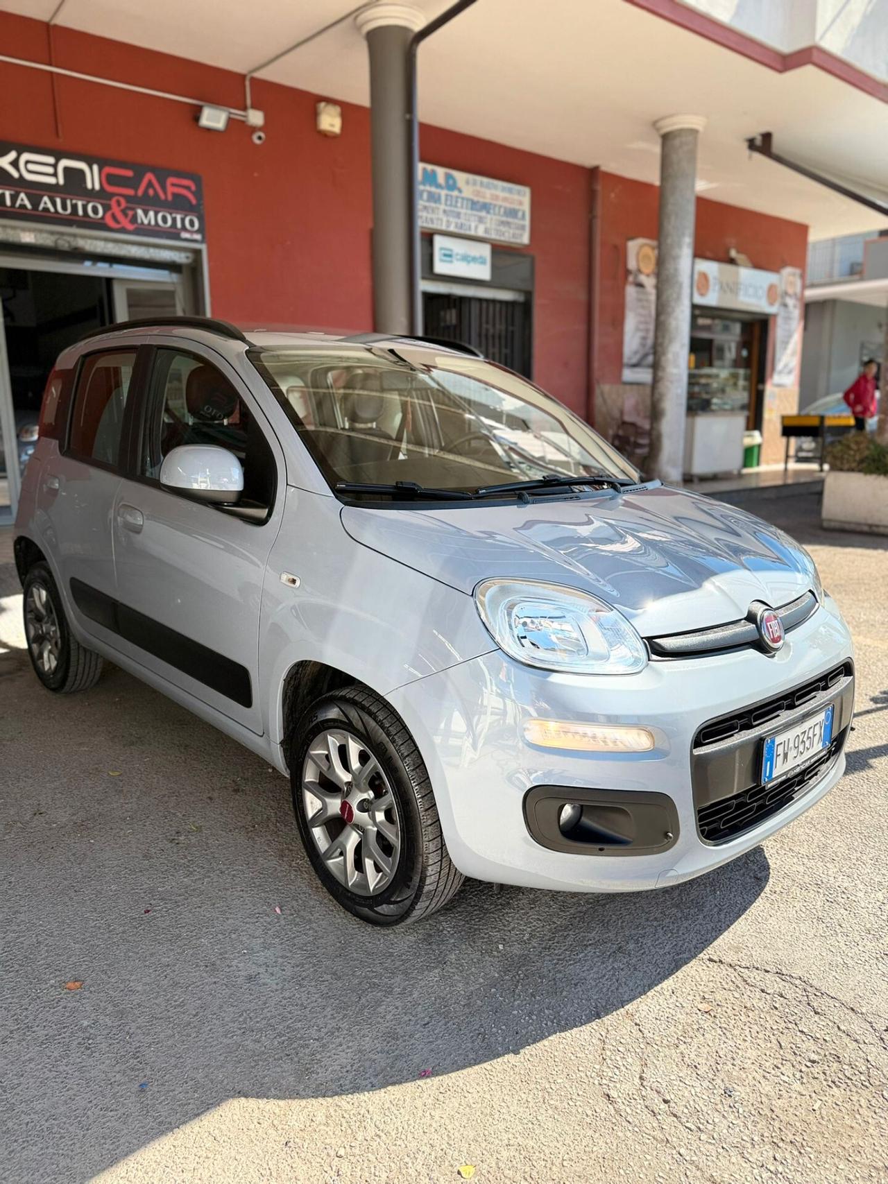 Fiat Panda 0.9 TwinAir Turbo Natural Power Lounge