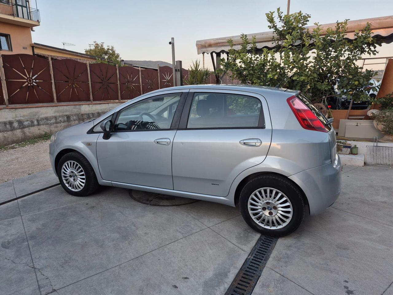 Fiat Grande Punto 1.3 MJT 75 CV 5 porte Dynamic