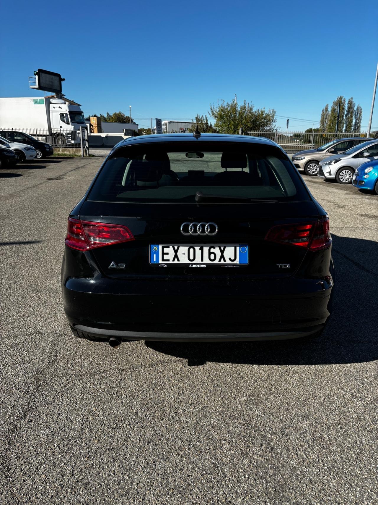 Audi A3 1.6 TDI ultra Attraction - 2014