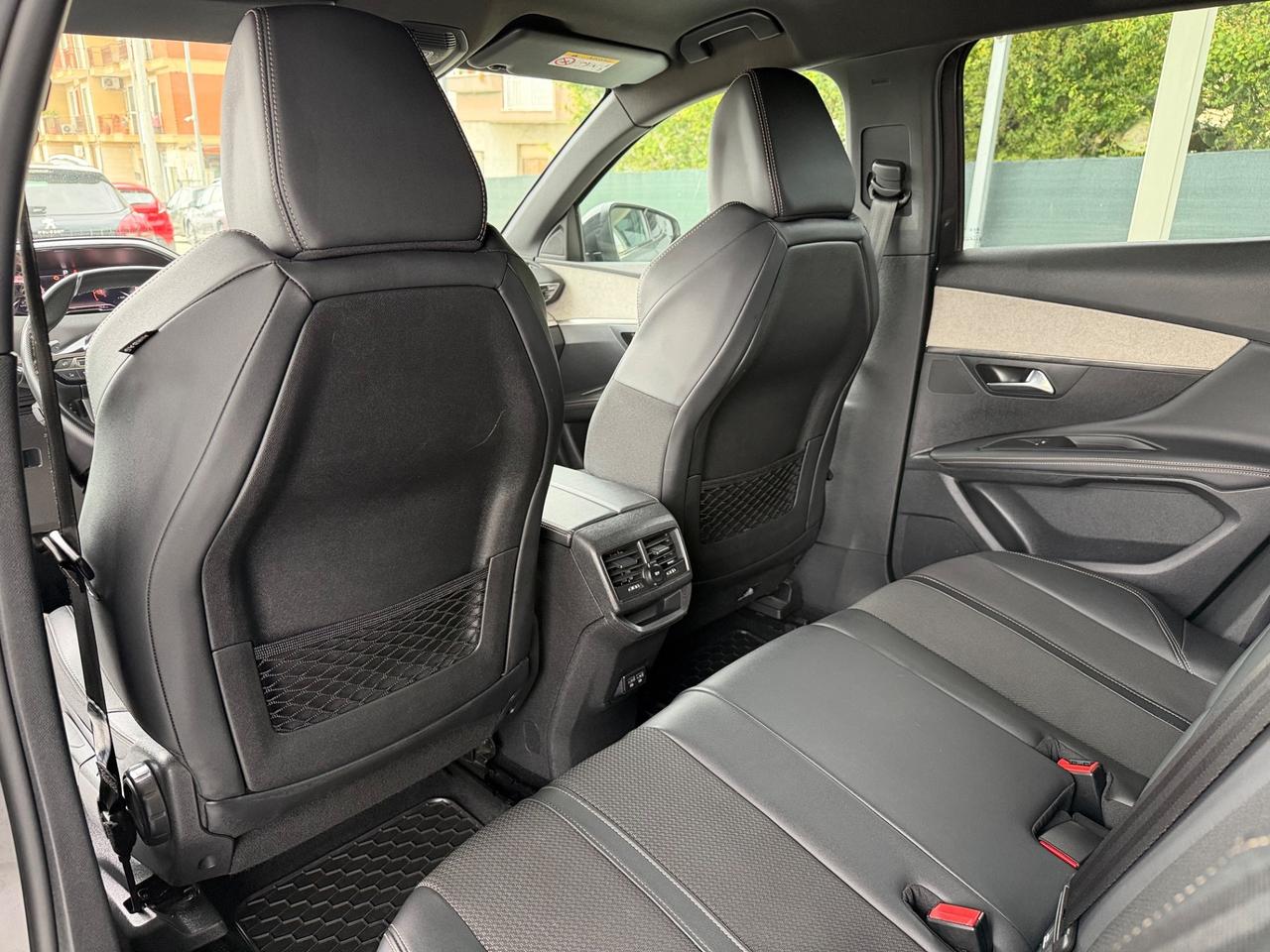 Peugeot 3008 BlueHDi 130 S&S EAT8 GT