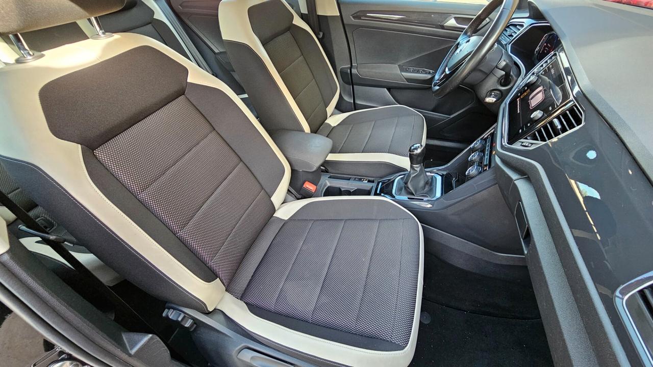 Volkswagen T-Roc 1.6 TDI 116cv full