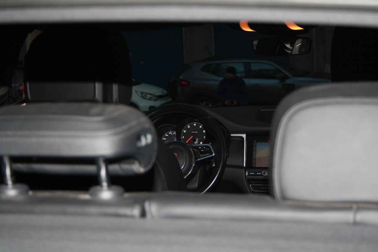 Porsche Macan 2.0 NO SUPERBOLLO, TETTO PANORAMICO