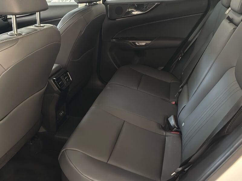 Lexus NX Plug-in Premium+ AWD