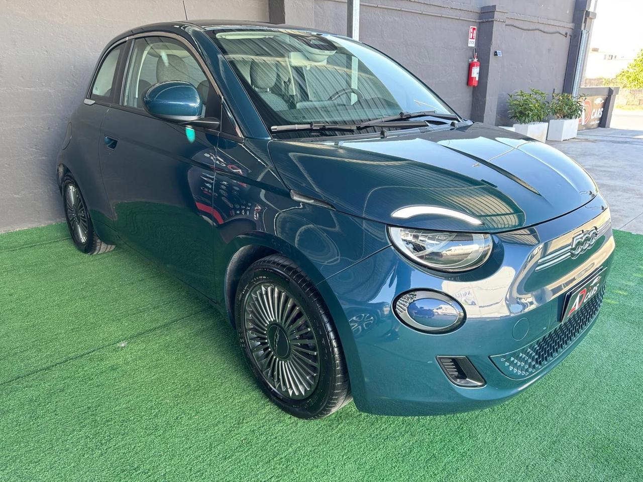 Fiat 500 Elettrica led cruis 2020