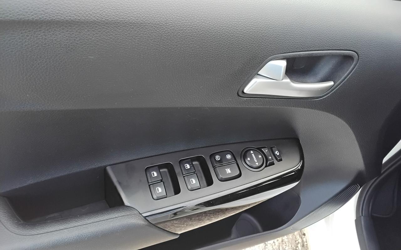 Kia Picanto 1.0 12V 5 porte Cool