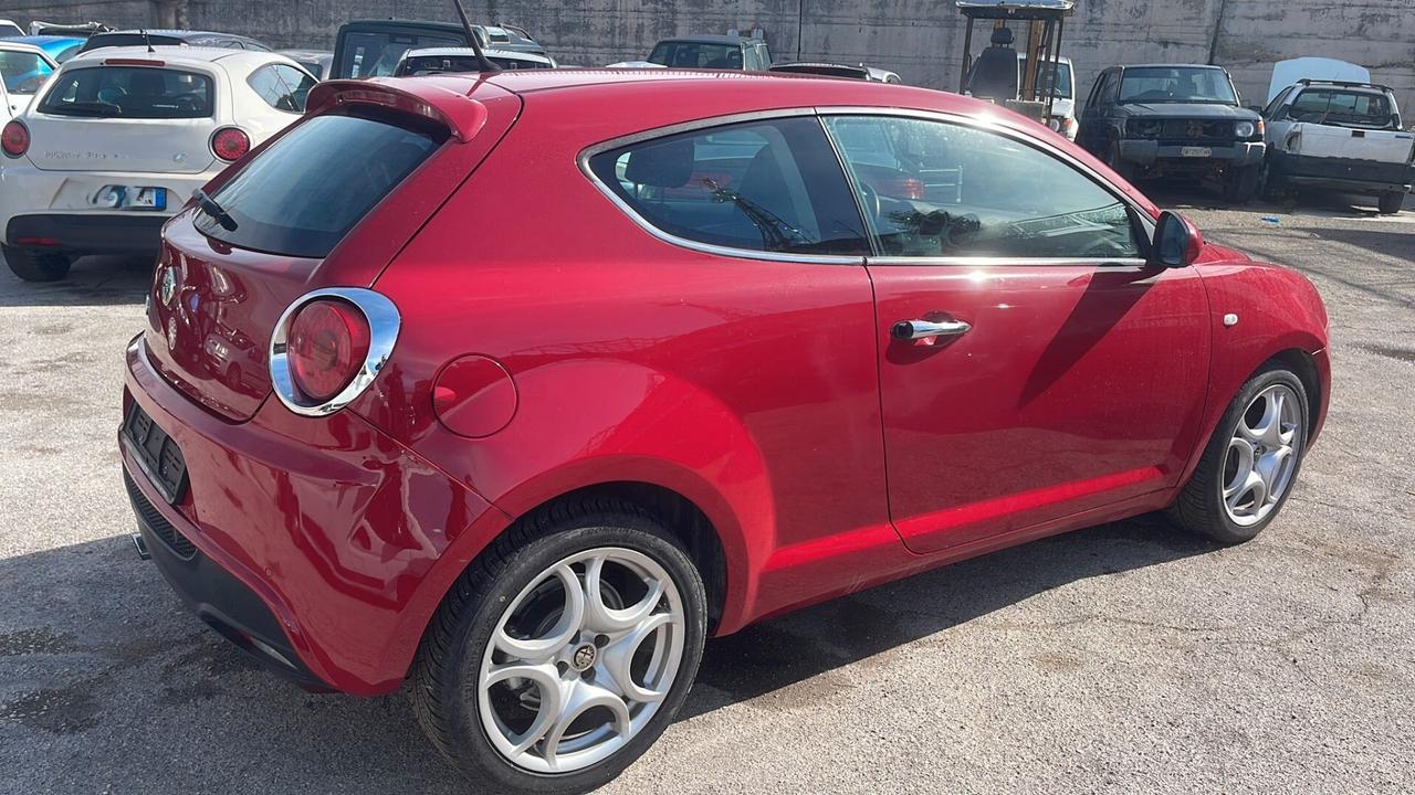 Alfa Romeo MiTo 1.3 JTDm-2 95 CV S&S Distinctive