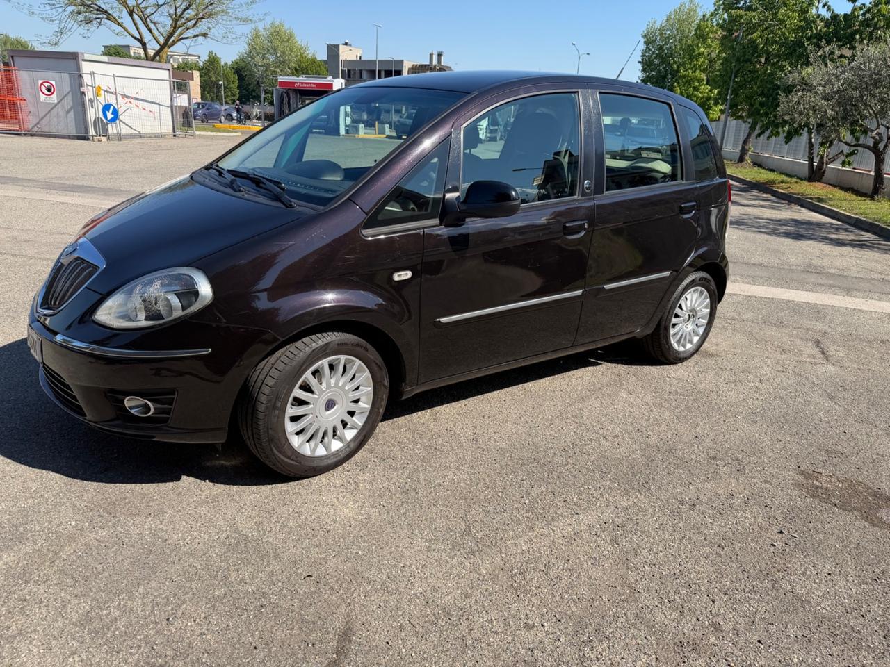 Lancia MUSA 1.4 8V Ecochic (GPL)