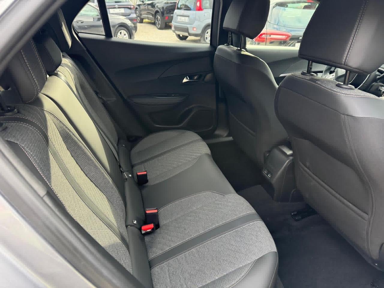 Peugeot 2008 PureTech 100 S&S Style
