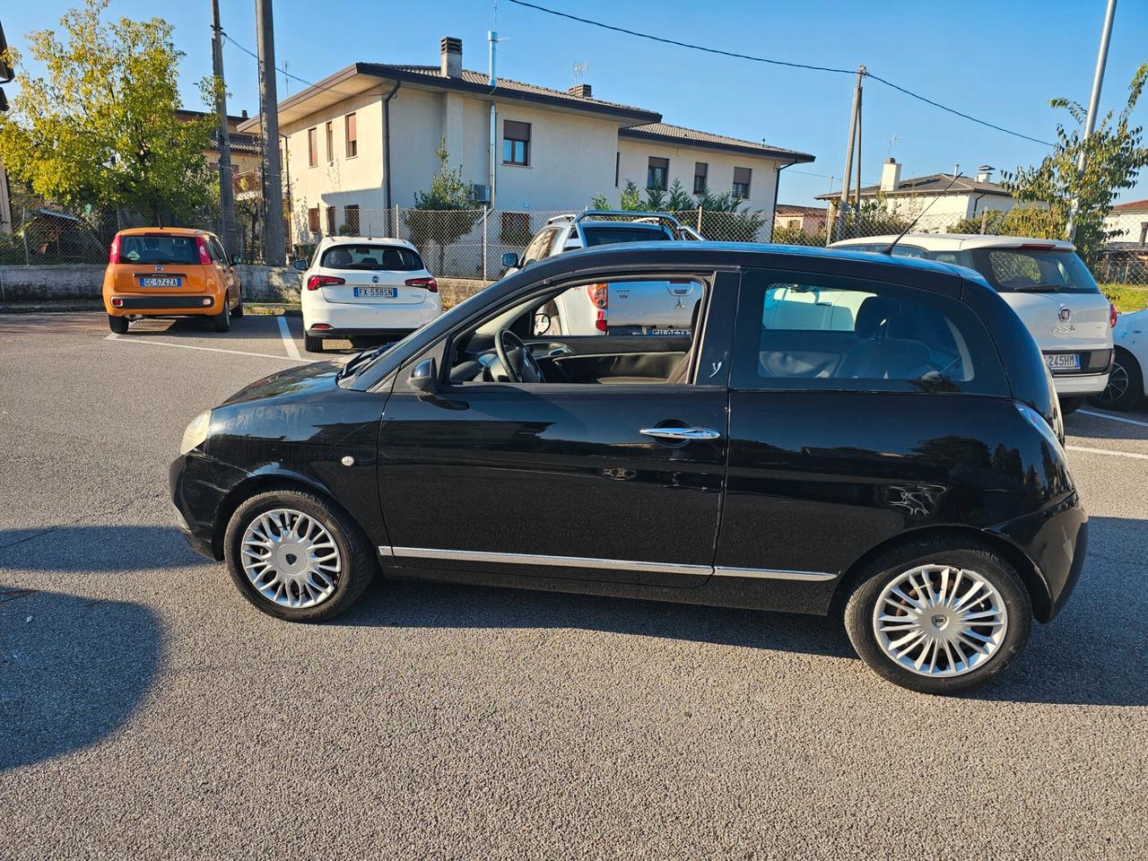 Lancia Ypsilon 1.2 Argento