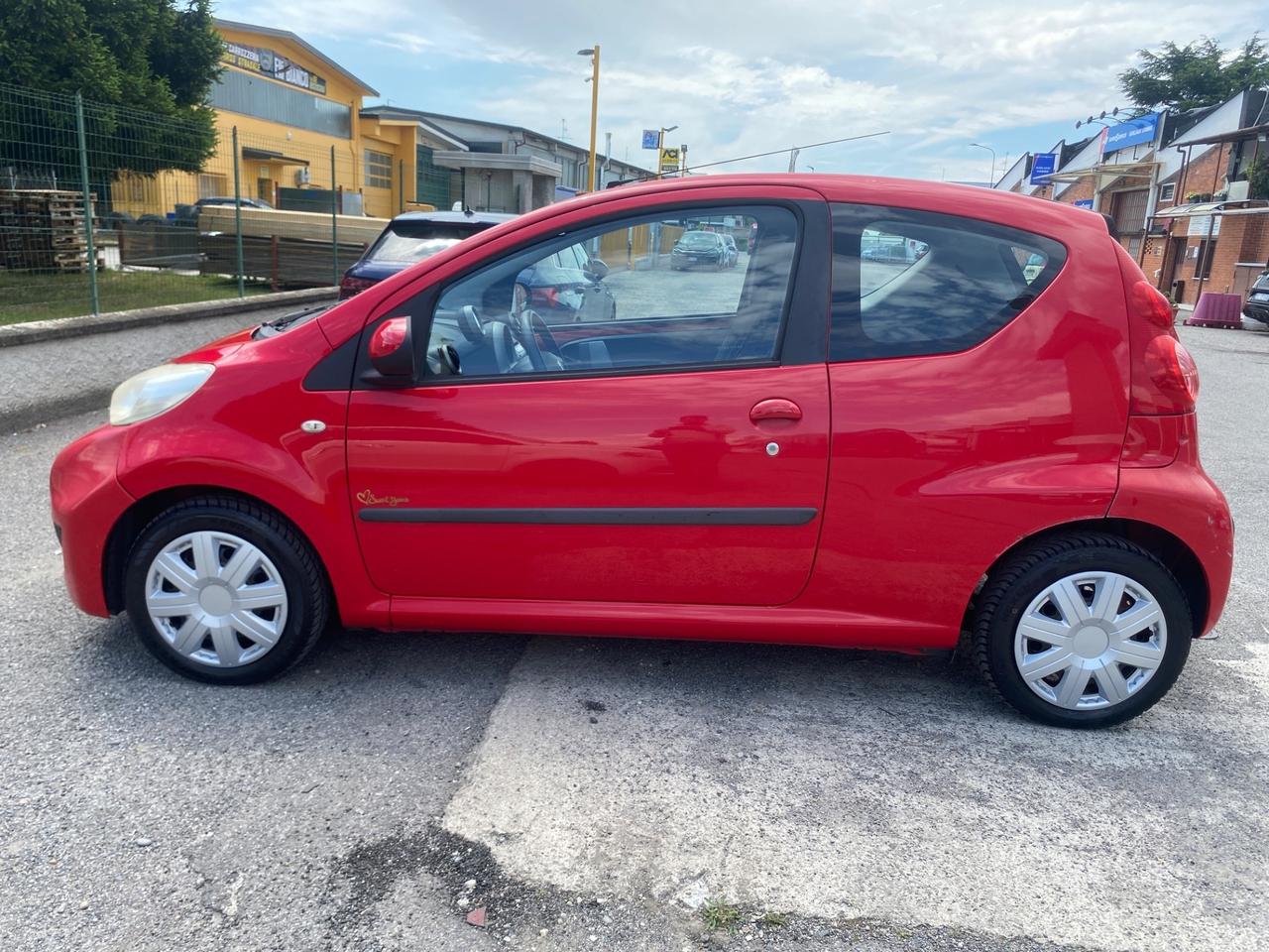 Peugeot 107 1.0 68CV 3p. Plaisir