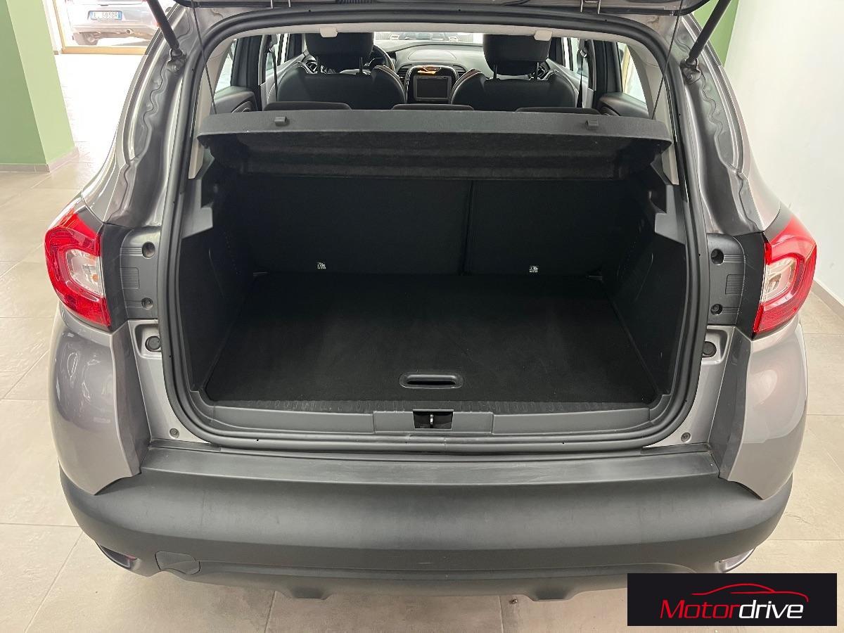 RENAULT - Captur - TCe 12V 90 CV Start&Stop Live