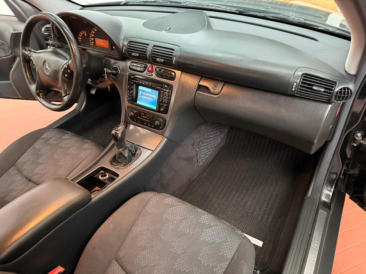 Mercedes C 220 CDI 143CV Avantgarde ok Neopatentati