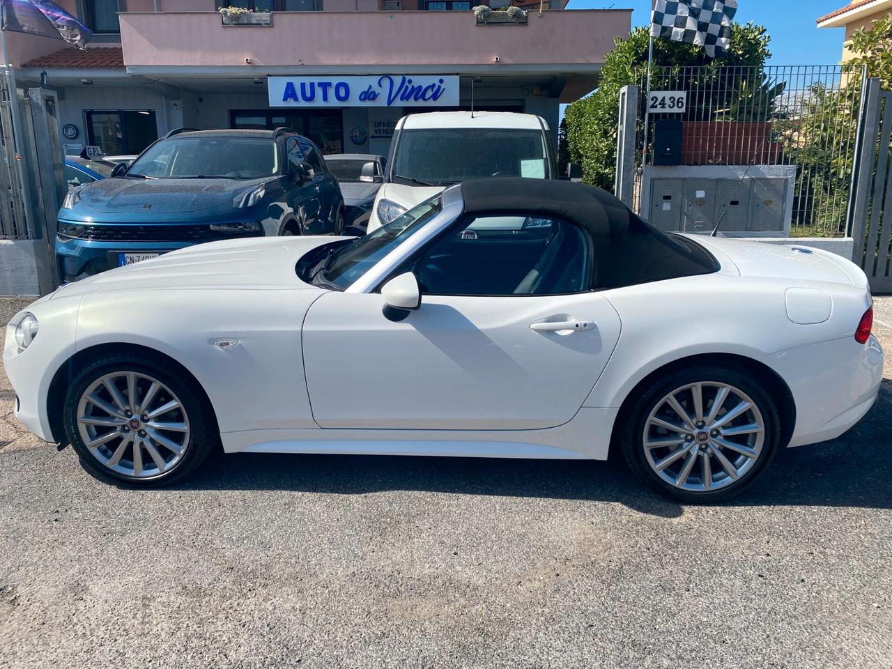 FIAT 124 Spider 1.4 M-air 140CV LUSSO Navi/FullLED-PARI AL NUOVO!