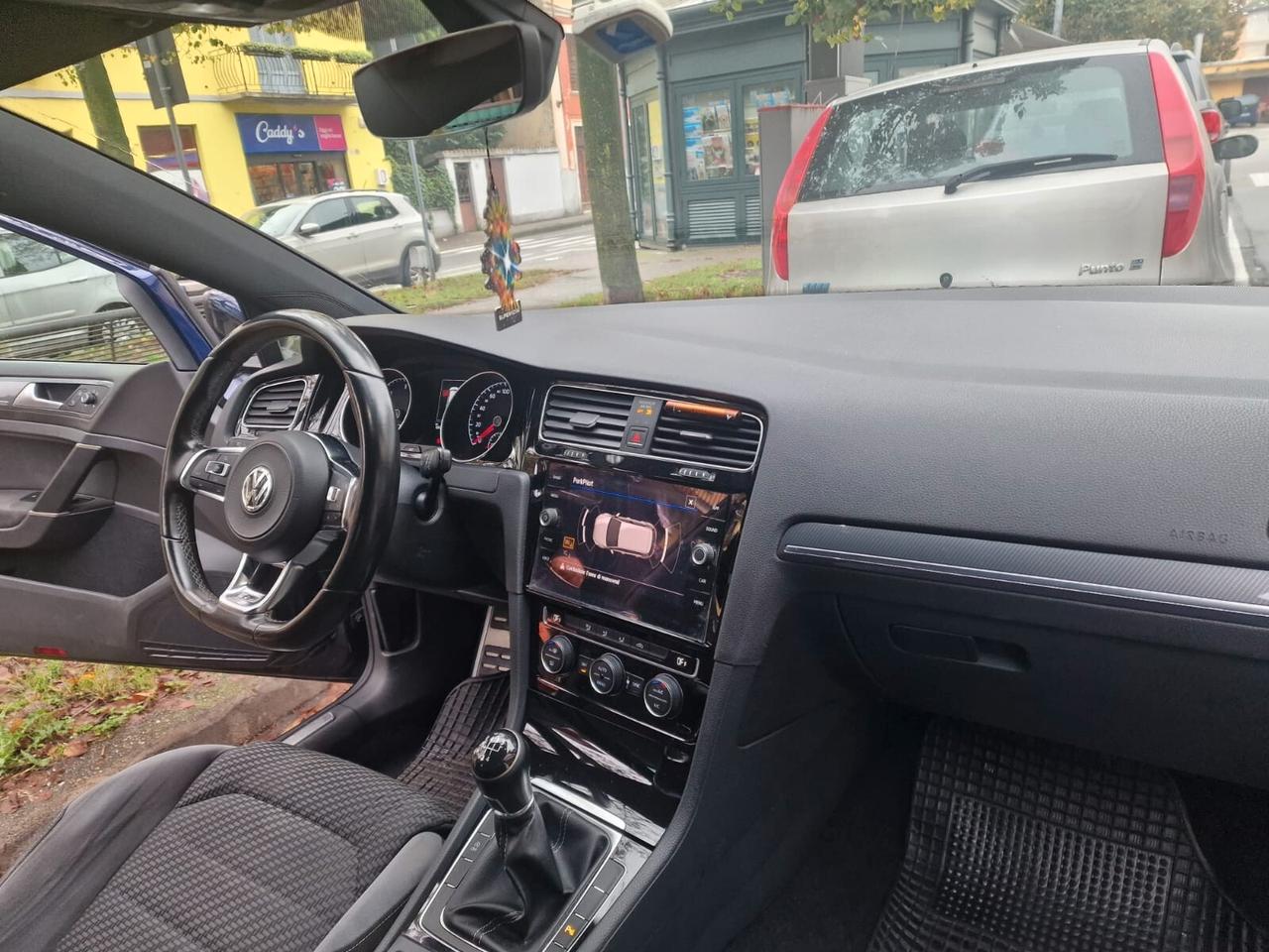 Volkswagen Golf 1.6 TDI 115 CV 5p. R-LINE