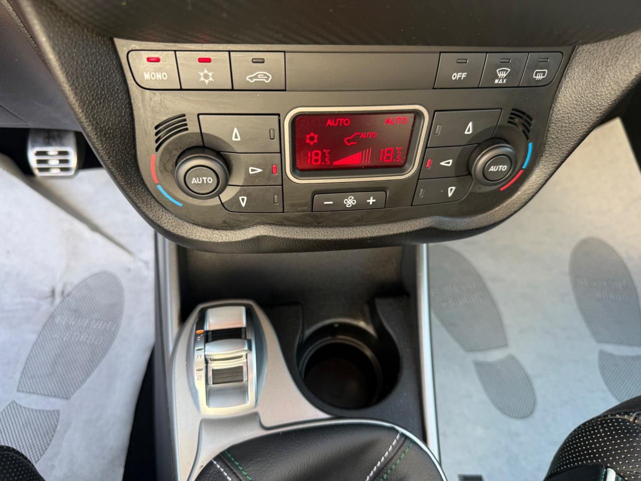 Alfa Romeo MiTo 1.4 T 170 CV Quadrifoglio Verde PREMIUM PARK
