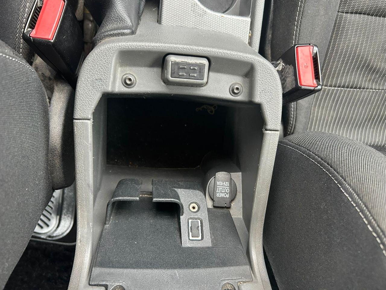 Ford Focus 1.6 (115CV) 5p. Bz.- GPL Titanium