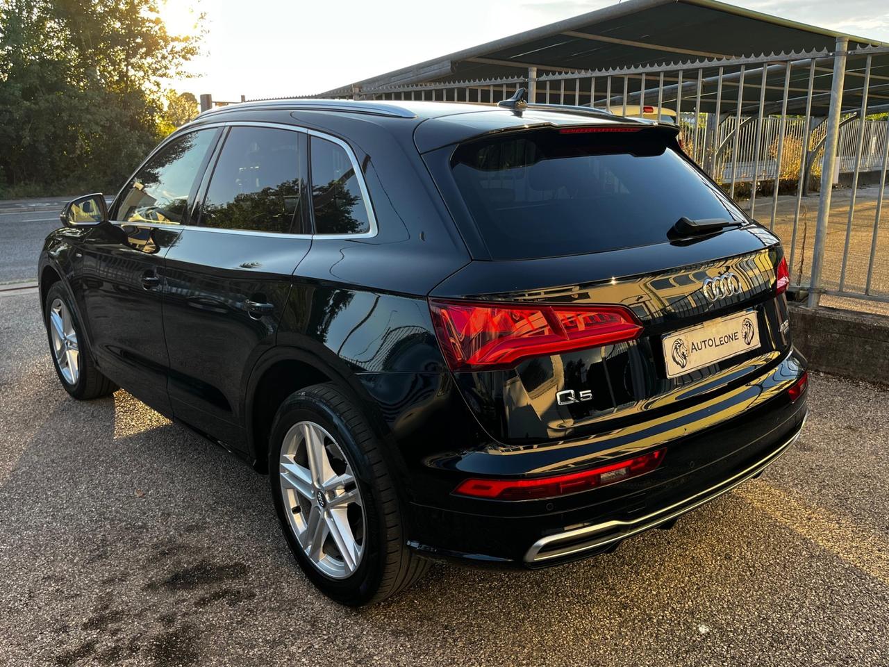 Audi Q5 40 TDI quattro S tronic line plus