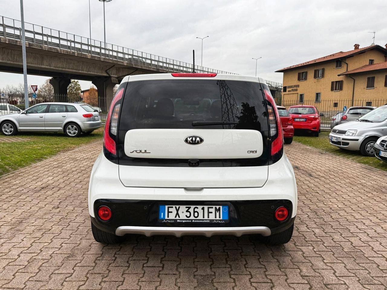 Kia Soul 1.6 CRDi TELECAMERA CRUISE SENSORI PDC