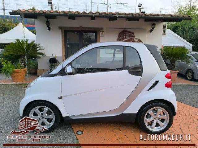 SMART ForTwo 1000 52 kW MHD coupé pulse TAGLIANDATA!
