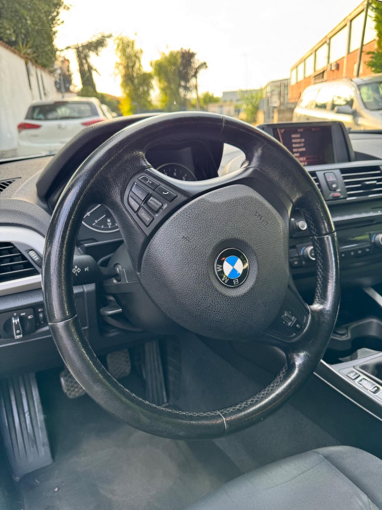 Bmw 116 116i 5p. Sport