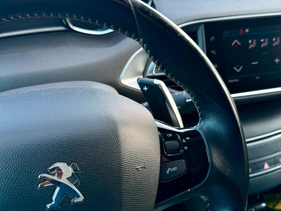 Peugeot 308 1.5 bluehdi Allure s&s 130cv eat8