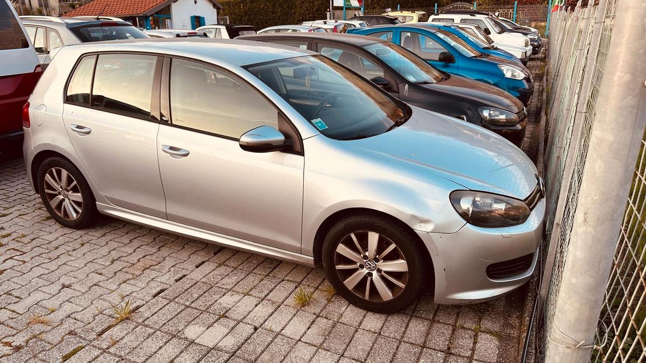 Volkswagen Golf 1.6 TDI DPF 3p. Highline 2011