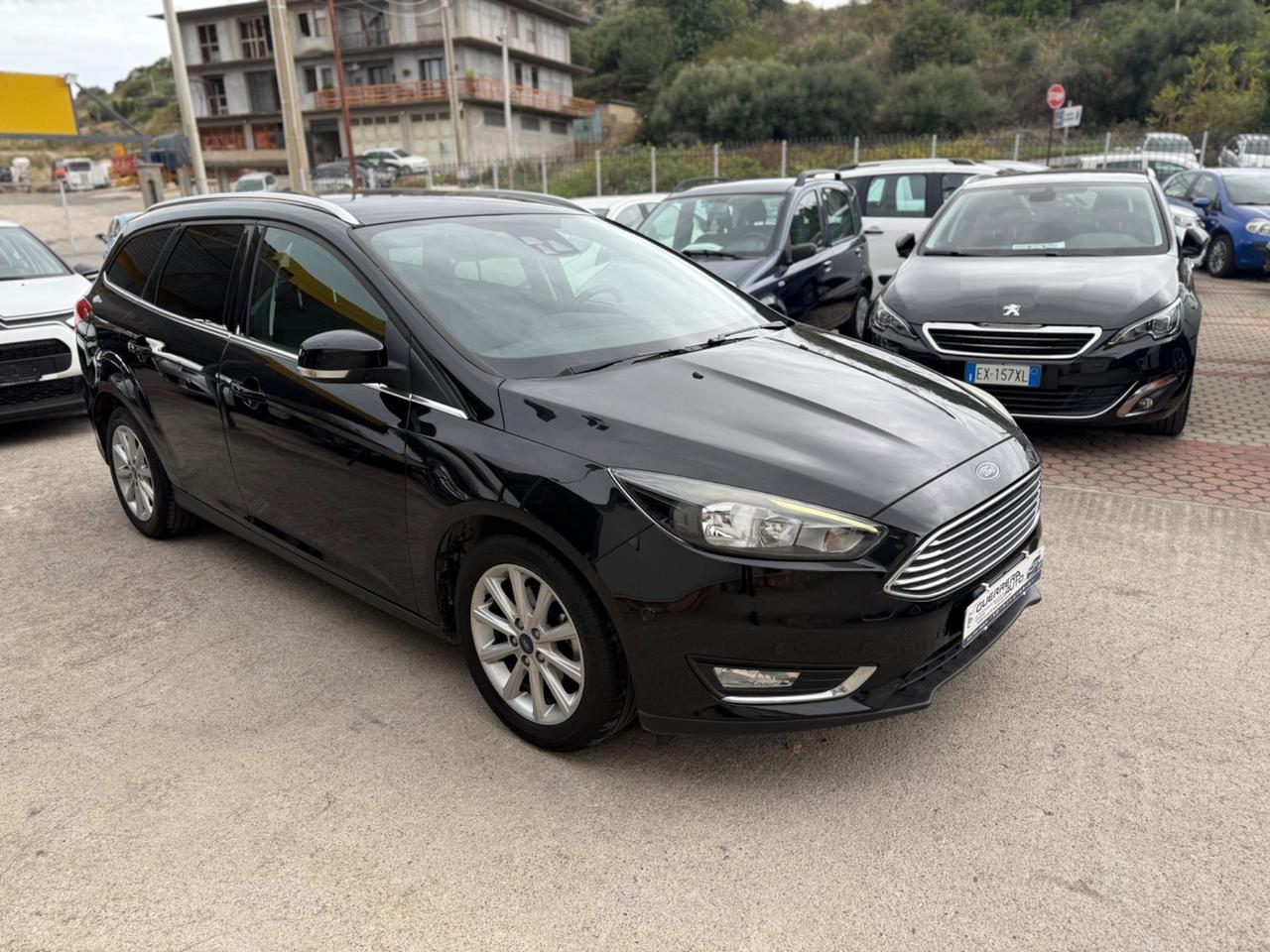 Ford Focus 1.5 TDCi 120 CV Titanium KM CERTIF