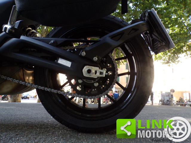 DUCATI Scrambler 800 Icon Dark, Garanzia Ducati fino al 05/2028!